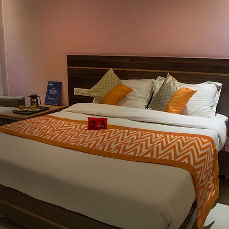 Oyo Rooms Sargam Cinemas Бхопал Экстерьер фото