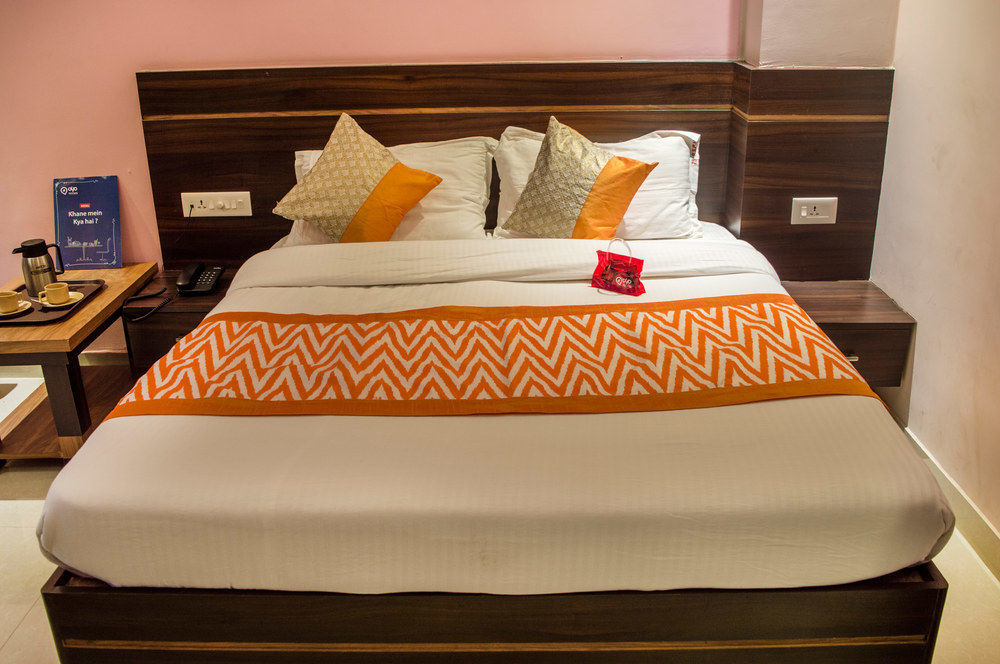Oyo Rooms Sargam Cinemas Бхопал Экстерьер фото